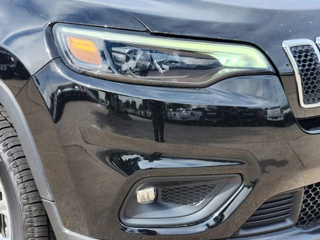 Certified 2019 Jeep Cherokee Latitude w/ Popular Appearance Group image 8