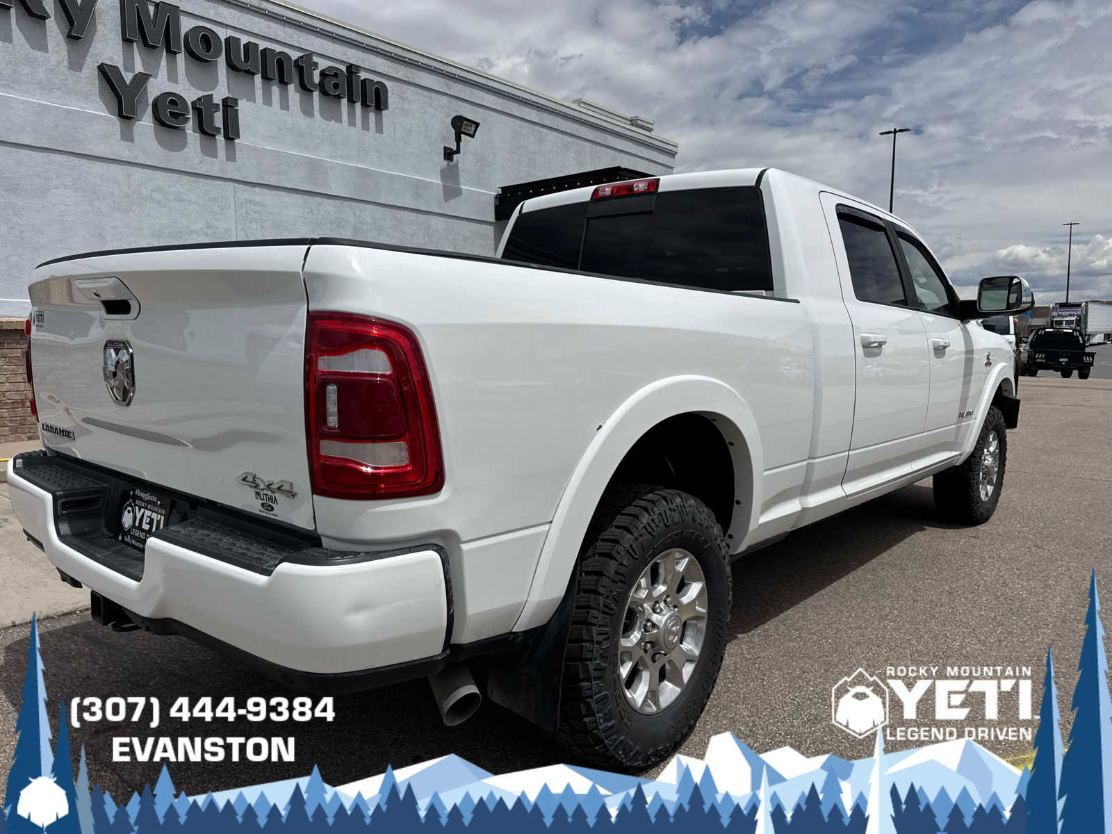 Used 2019 RAM 3500 Laramie AWD/4WD image 3