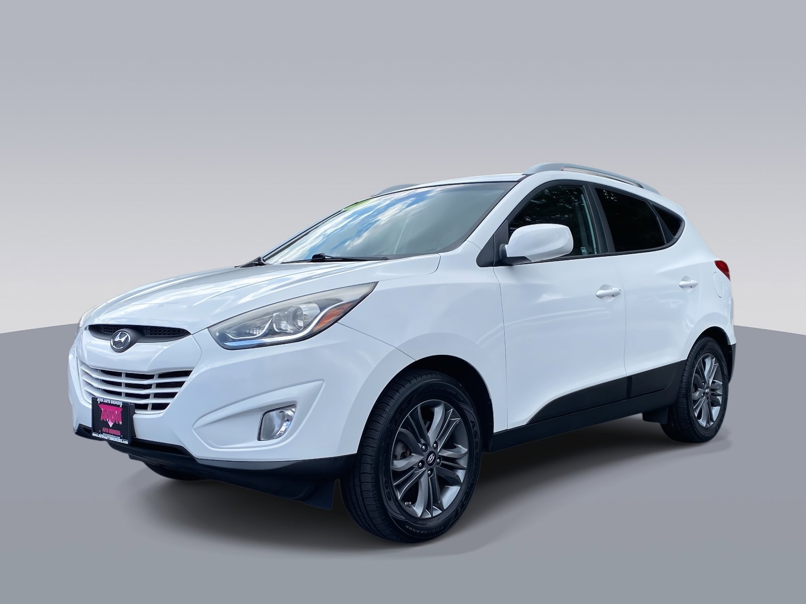 Used 2015 Hyundai Tucson SE image 2