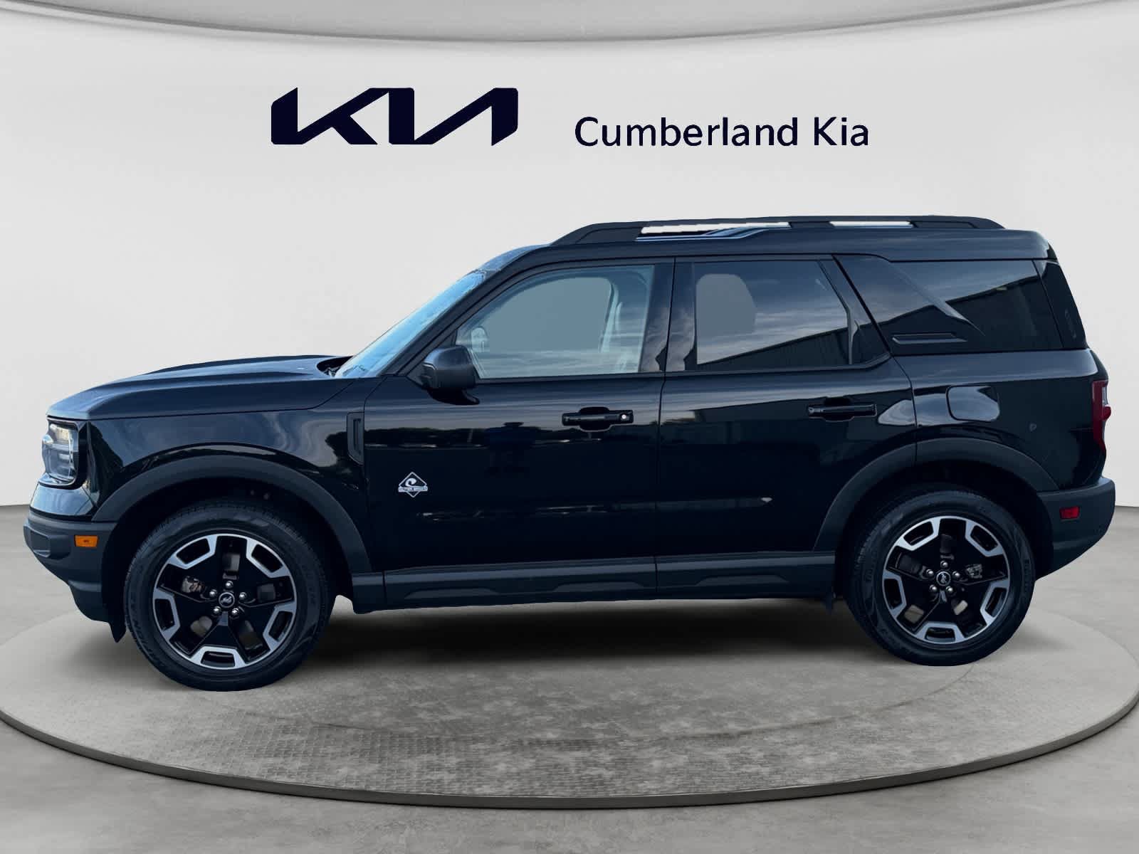 Used 2021 Ford Bronco Sport Outer Banks AWD/4WD image 2
