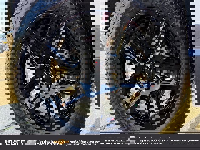 Certified 2024 Chevrolet Silverado 1500 LT Trail Boss w/ Convenience Package II image 14