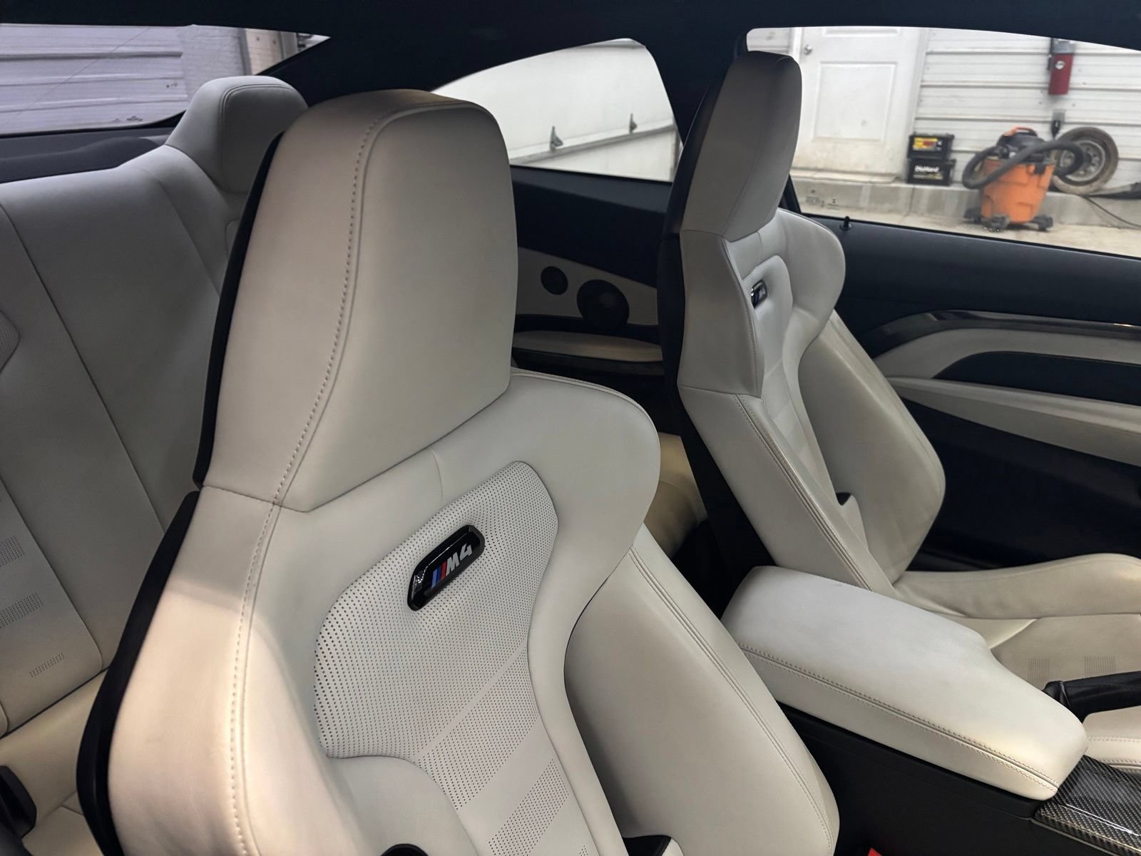 Used 2020 BMW M4 Coupe w/ Competition Package RWD image 24