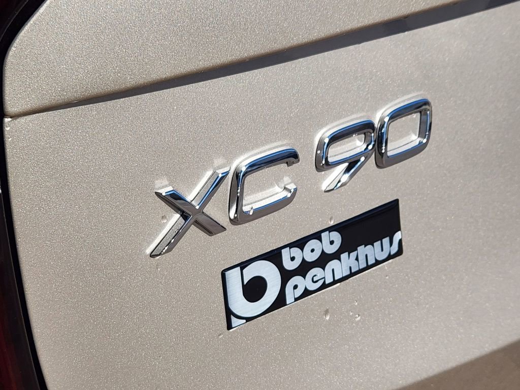 New 2026 Volvo XC90 T8 Plus w/ Protection Package Premier image 31
