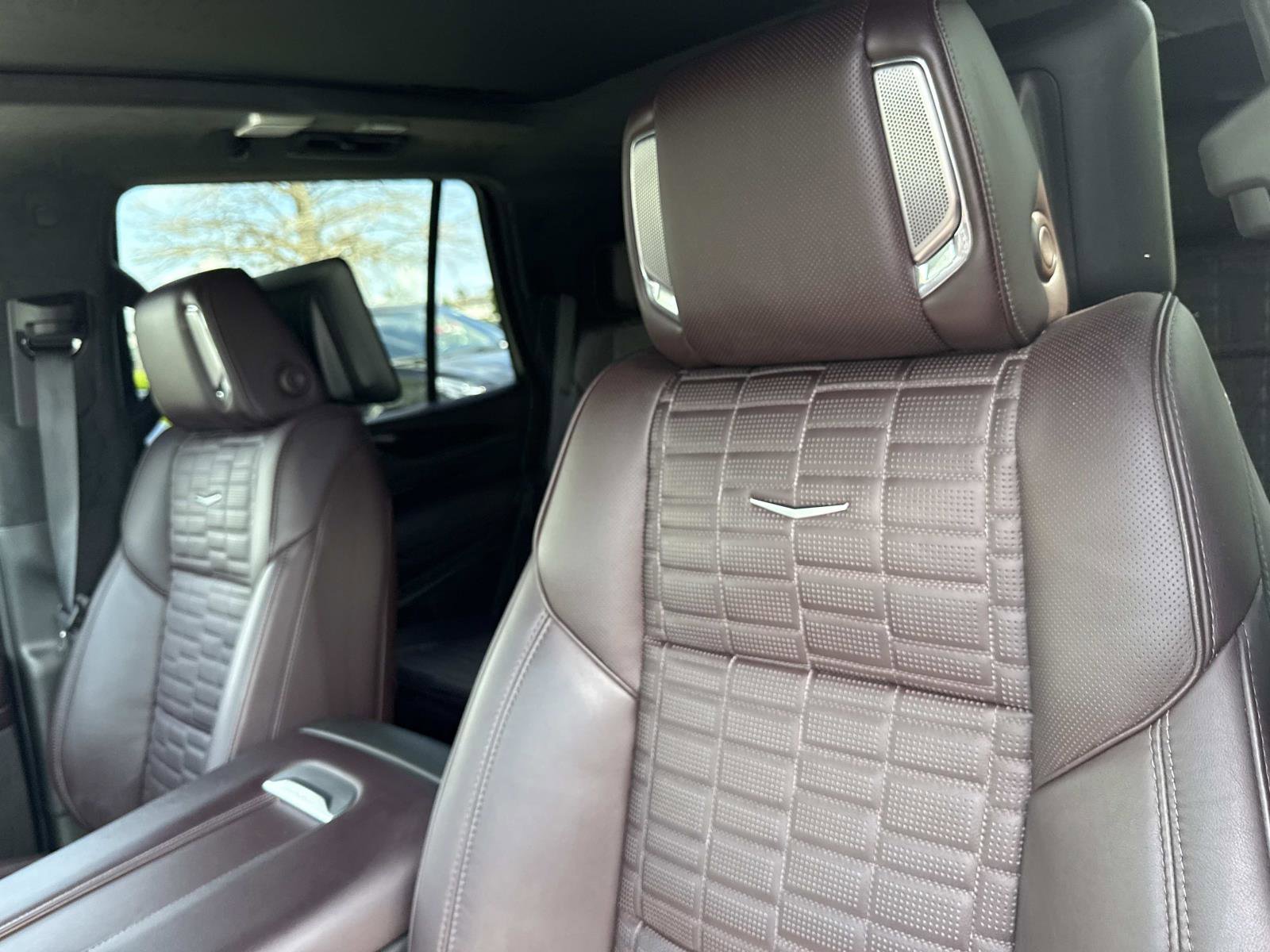 Certified 2024 Cadillac Escalade Sport Platinum w/ Heavy-Duty Trailer Package image 23