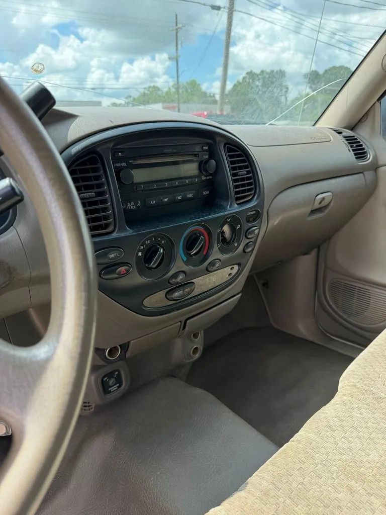 Used 2005 Toyota Tundra W/T AWD/4WD image 9