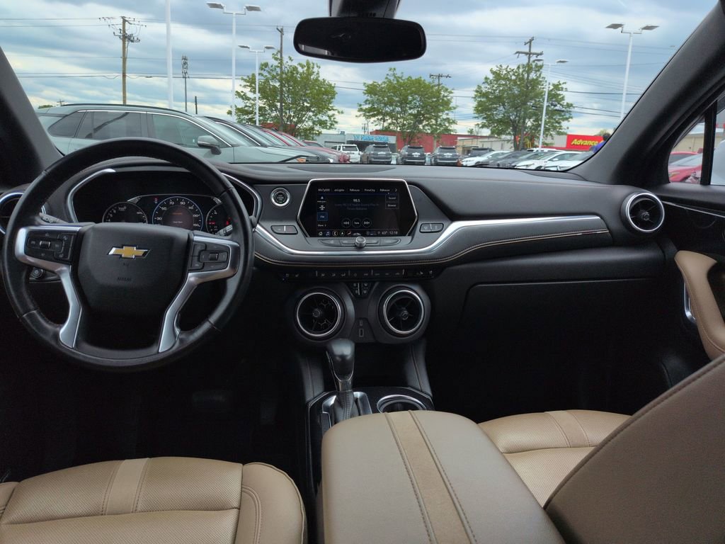 Used 2021 Chevrolet Blazer Premier AWD/4WD image 12