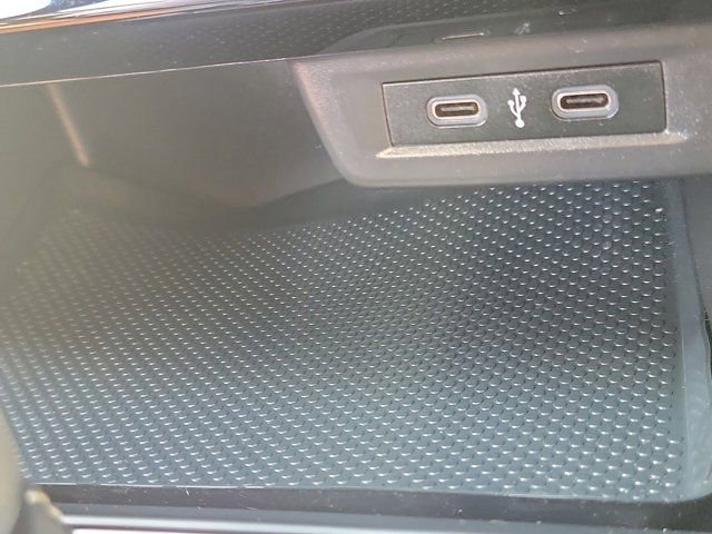 Used 2020 Volkswagen Jetta R-Line image 27