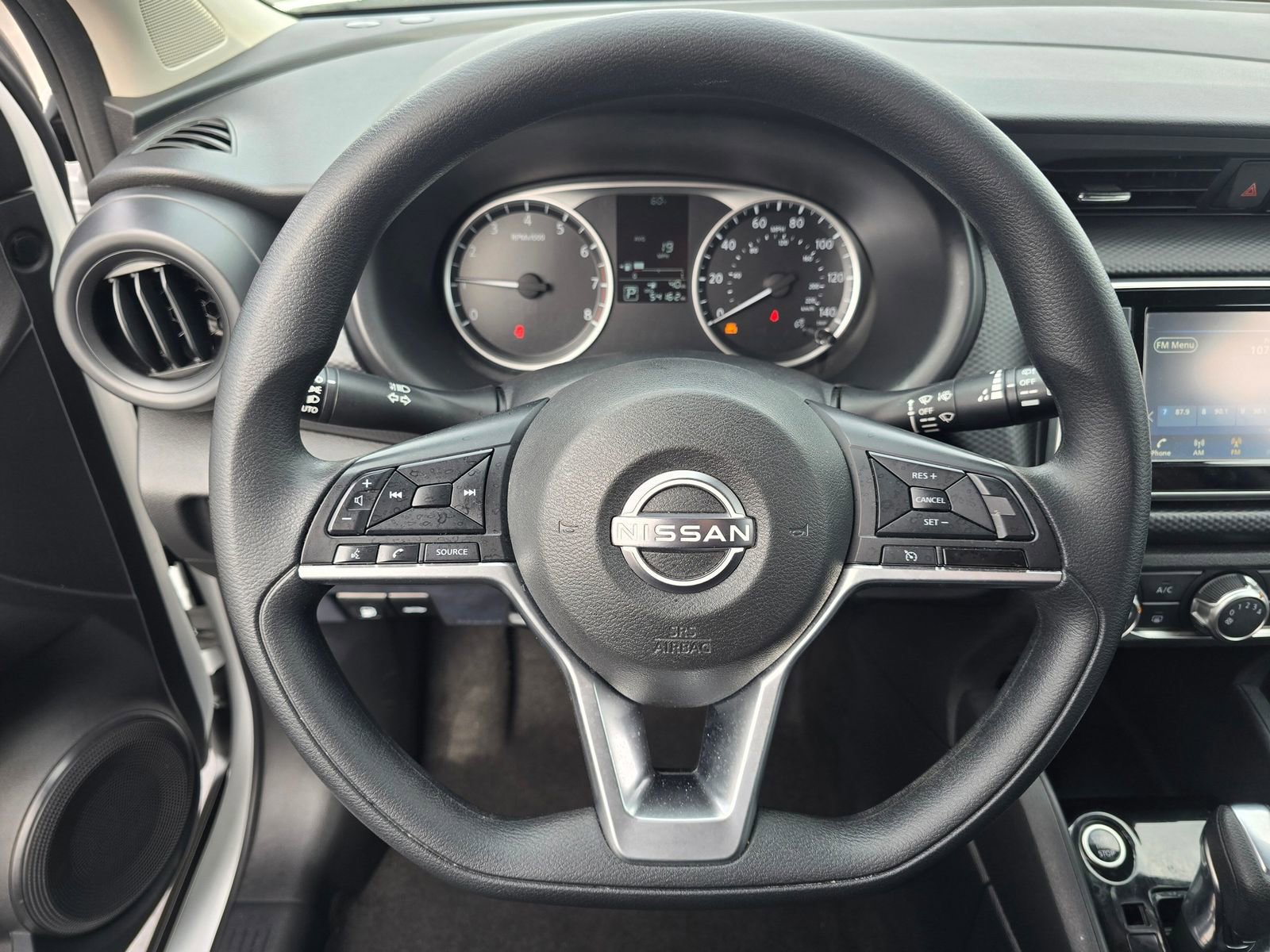 Used 2022 Nissan Kicks S FWD image 17