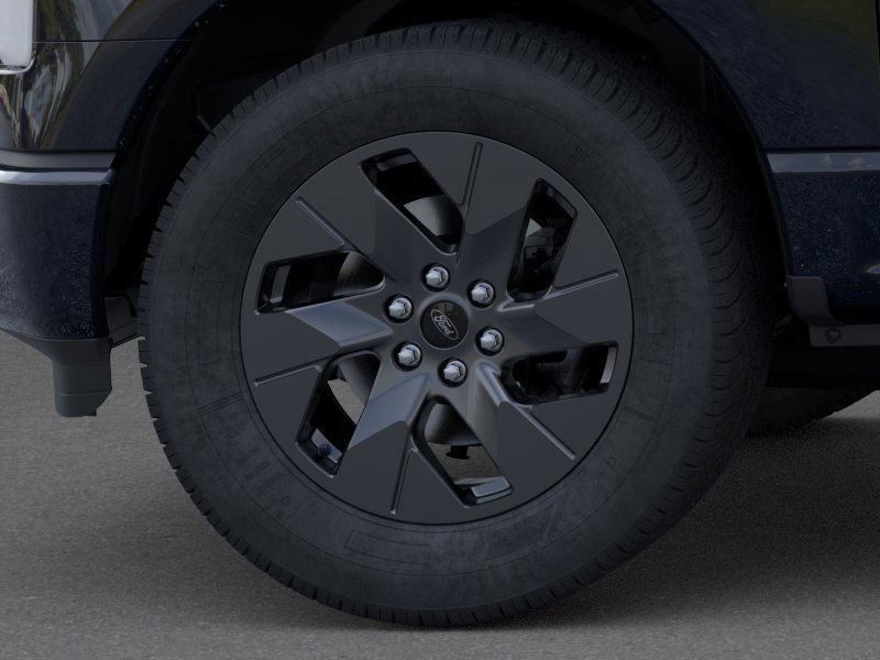 New 2025 Ford F150 Lightning Flash image 19