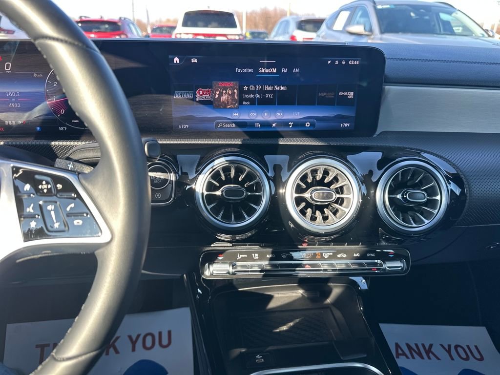 Used 2025 Mercedes-Benz CLA 250 4MATIC image 22