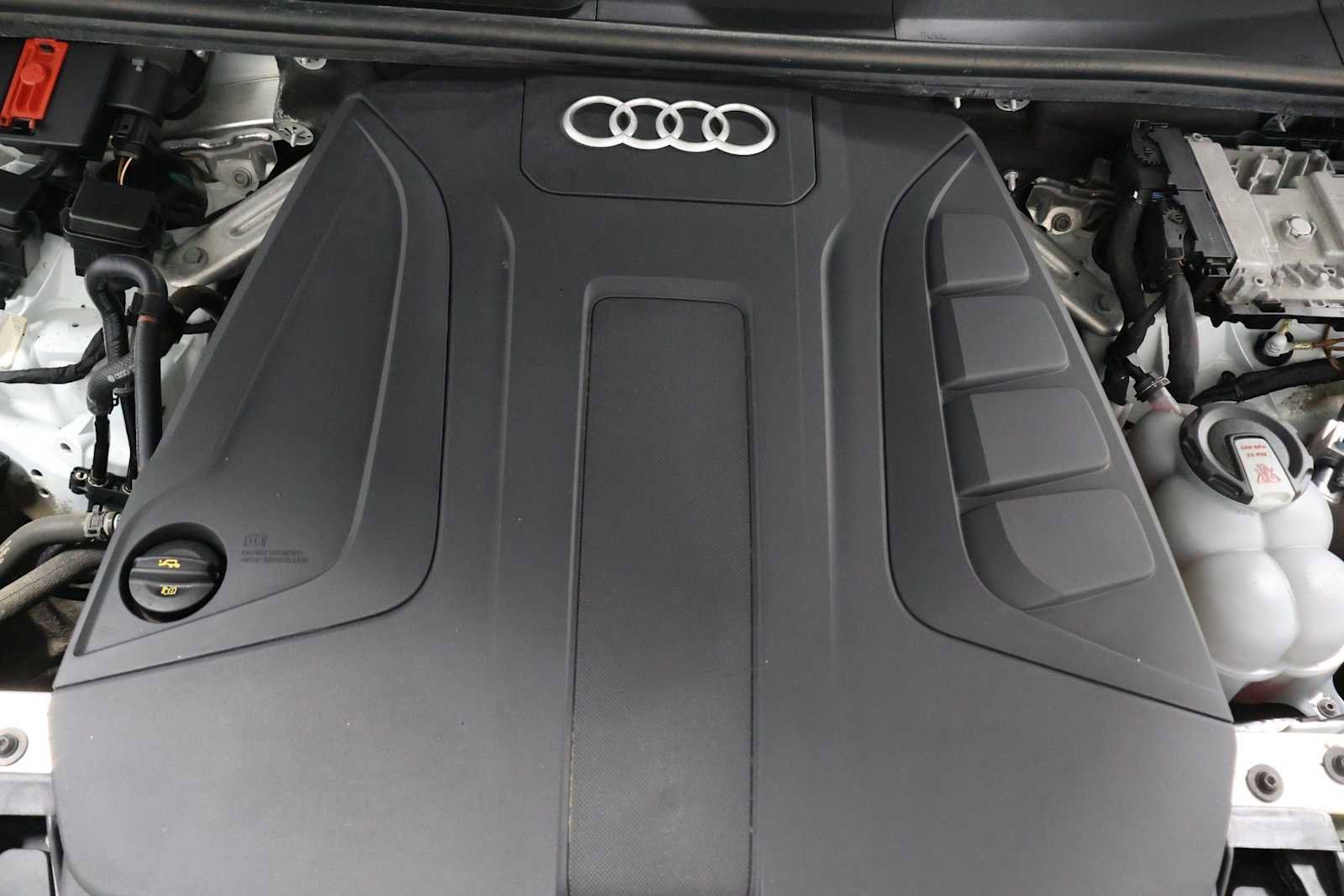 Used 2021 Audi Q7 2.0T Premium AWD/4WD image 40