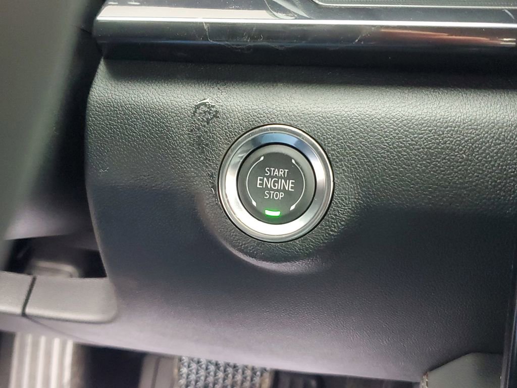 New 2026 GMC Terrain AT4 w/ LPO, Black Badging Package image 27