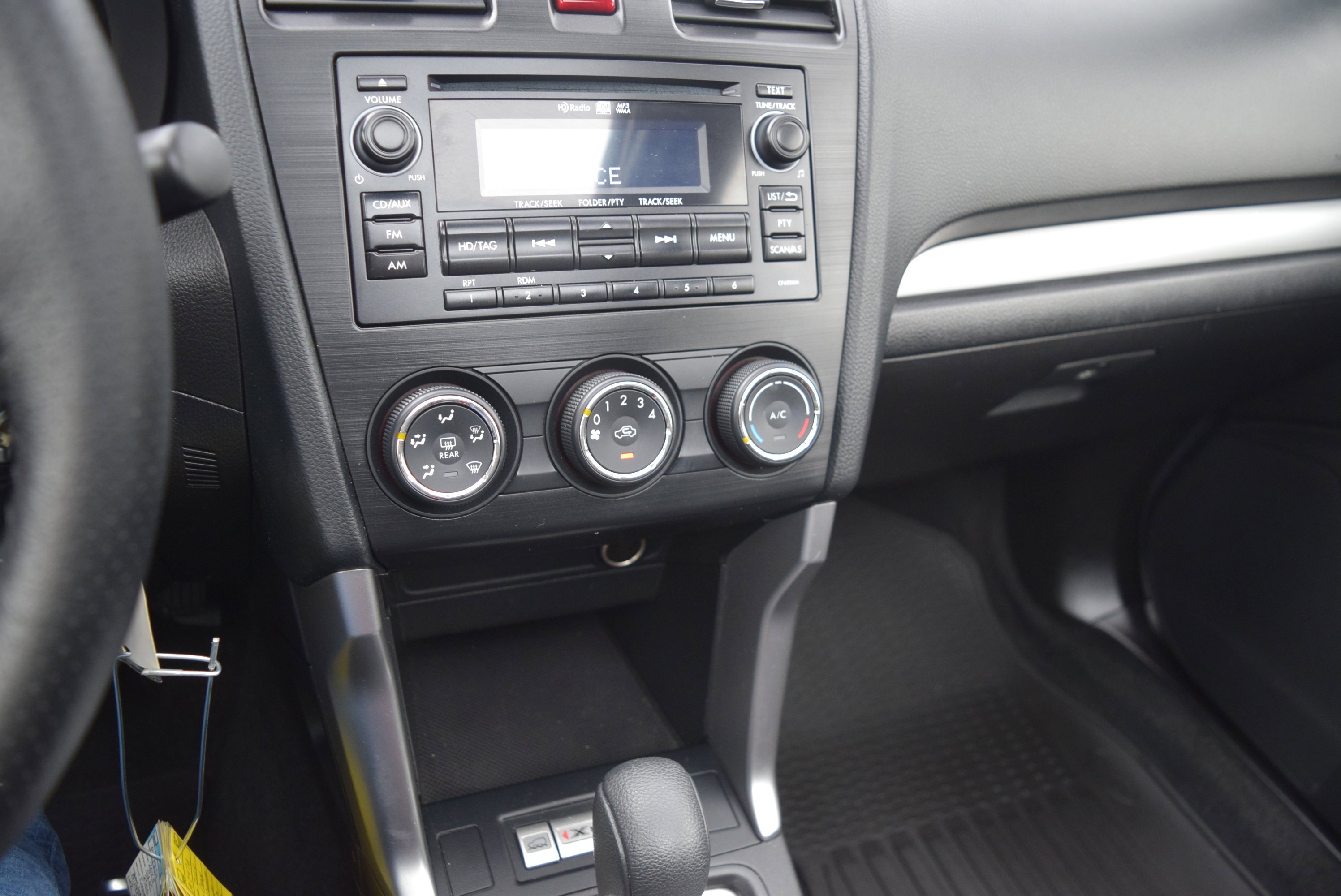 Used 2014 Subaru Forester 2.0XT Premium AWD/4WD image 17