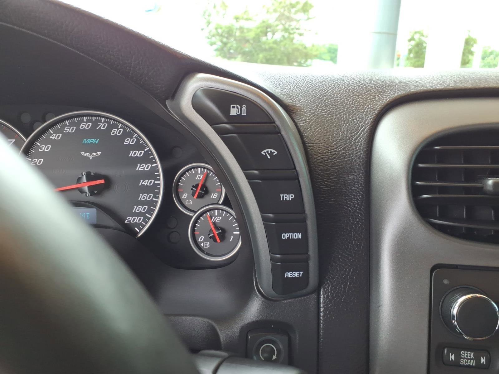 Used 2007 Chevrolet Corvette Convertible RWD image 14