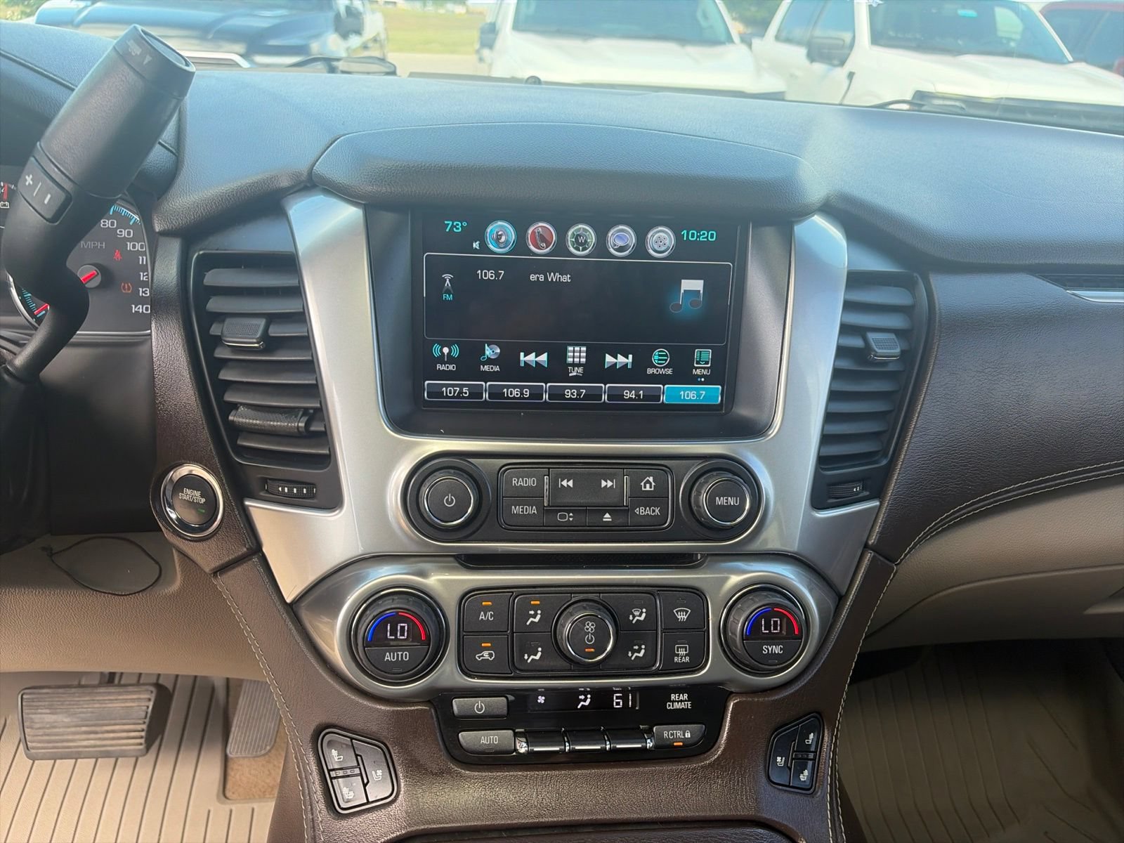 Used 2019 Chevrolet Tahoe Premier AWD/4WD image 23