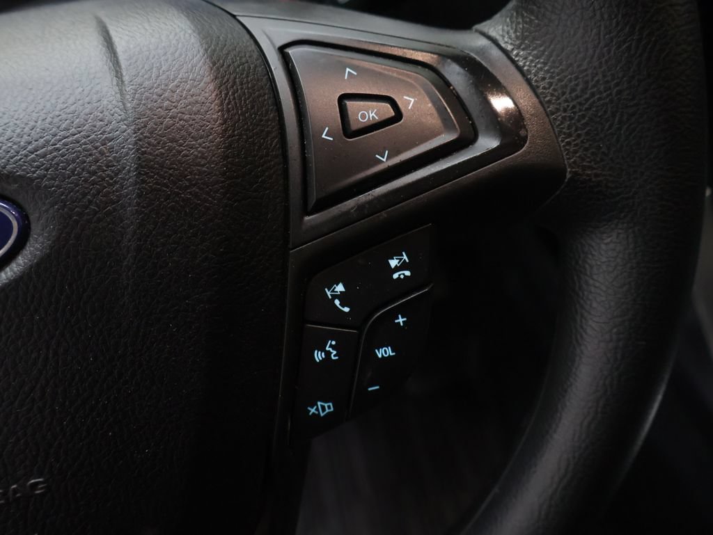 Used 2024 Ford Edge SE w/ Black Appearance Package AWD/4WD image 20
