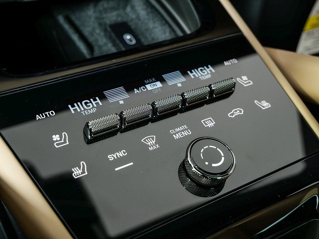 New 2026 Porsche Cayenne S image 18