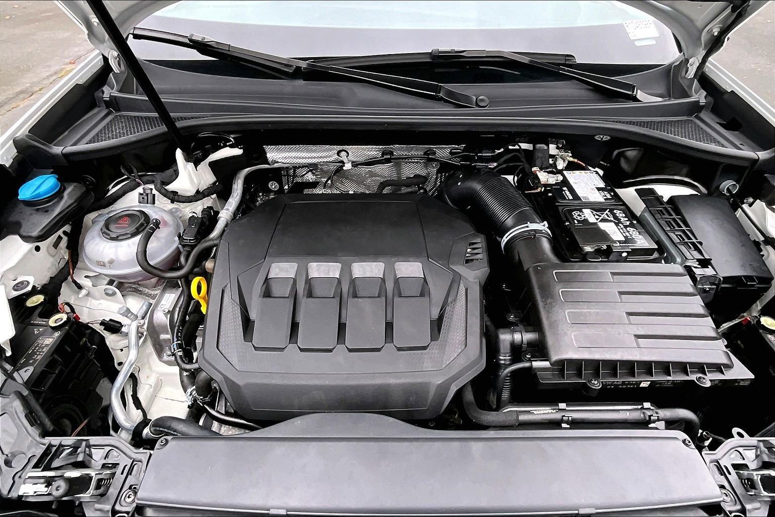 Used 2024 Audi Q3 2.0T Premium image 28