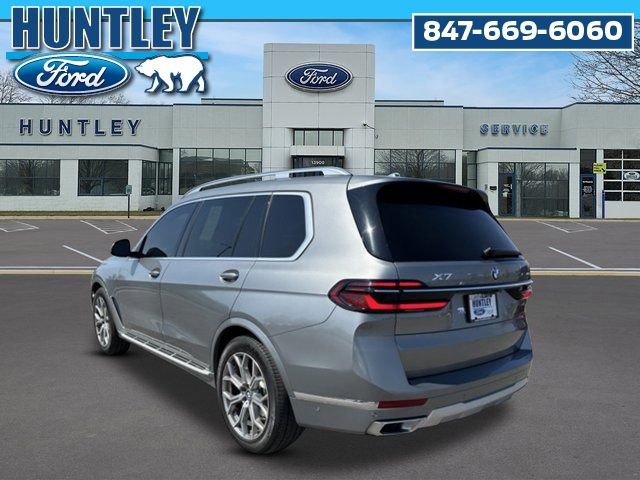 Used 2023 BMW X7 xDrive40i w/ Premium Package image 5