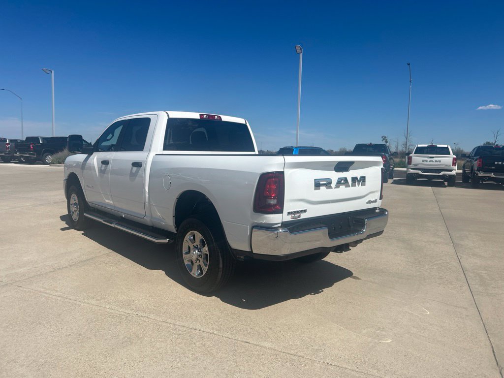 Used 2025 RAM 2500 Big Horn AWD/4WD image 3