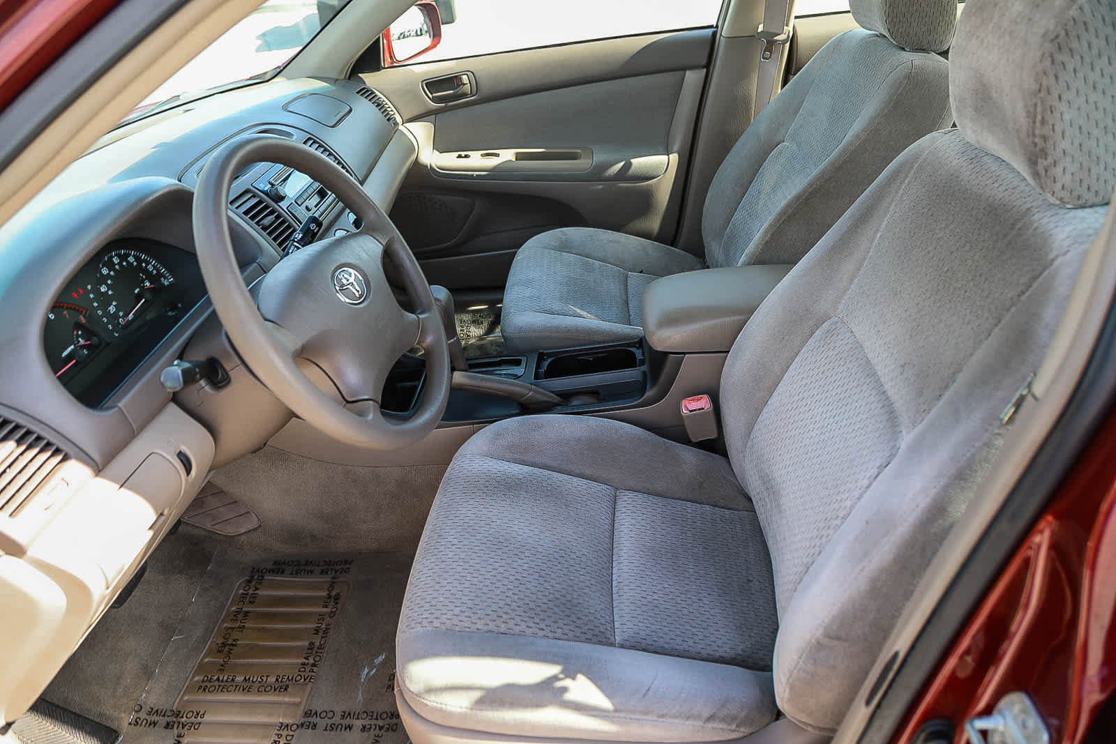 Used 2004 Toyota Camry LE image 16