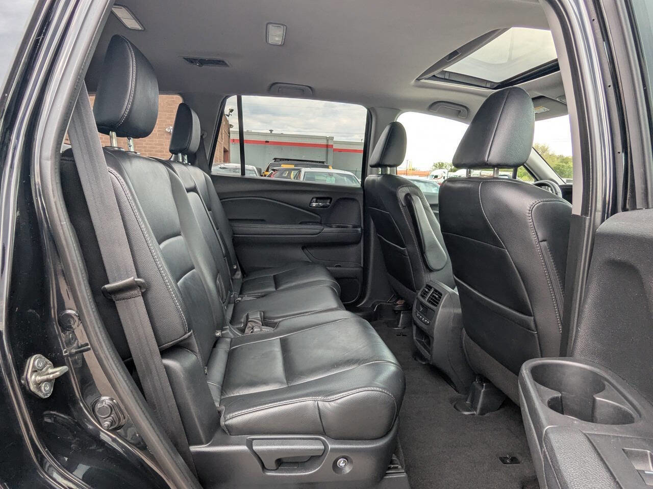 Used 2018 Honda Pilot EX-L image 16