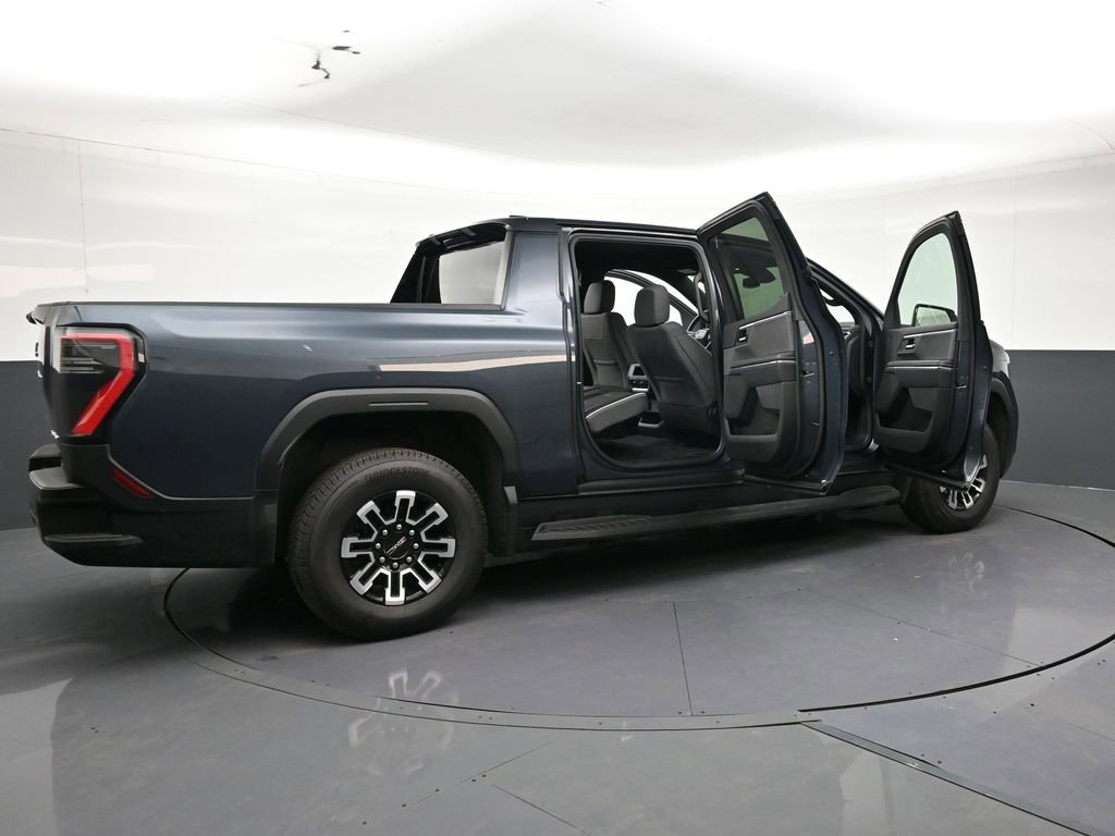 Used 2026 GMC Sierra EV Elevation image 30
