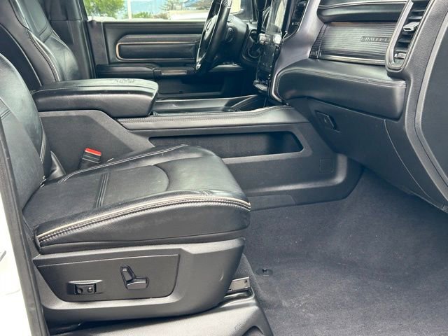 Used 2020 RAM 3500 Limited image 17