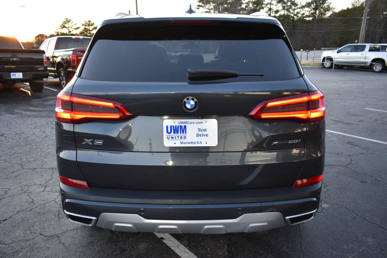 Used 2019 BMW X5 xDrive50i w/ Parking Assistance Package AWD/4WD image 7