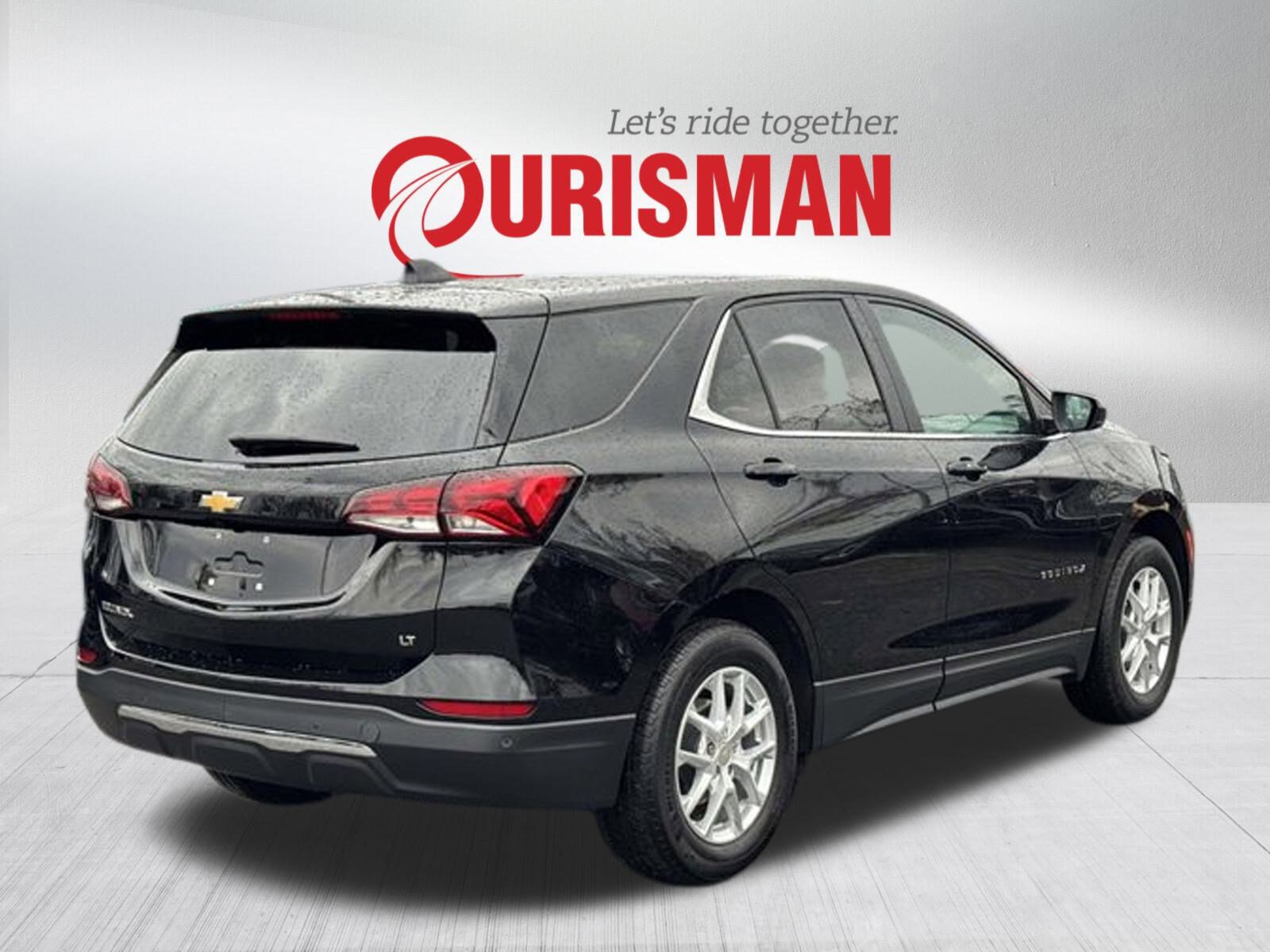 Used 2024 Chevrolet Equinox LT image 2