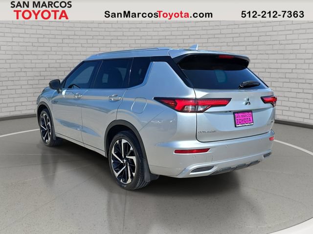 Used 2023 Mitsubishi Outlander 4WD Plug-In Hybrid image 8