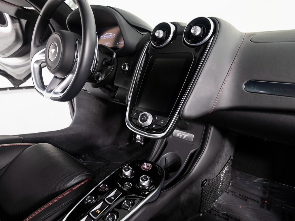 Used 2023 McLaren GT image 26