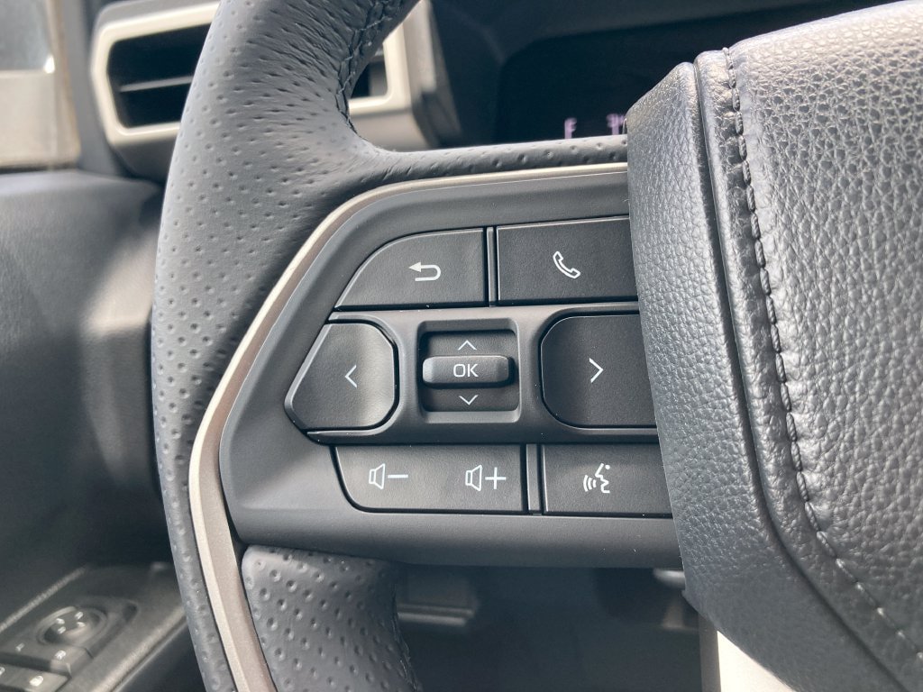 New 2026 Toyota 4Runner SR5 AWD/4WD image 15