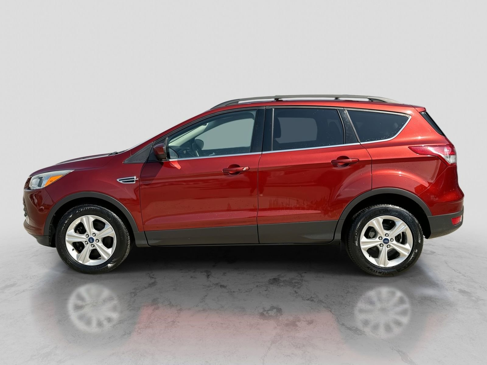 Used 2014 Ford Escape SE w/ Equipment Group 201A AWD/4WD image 3