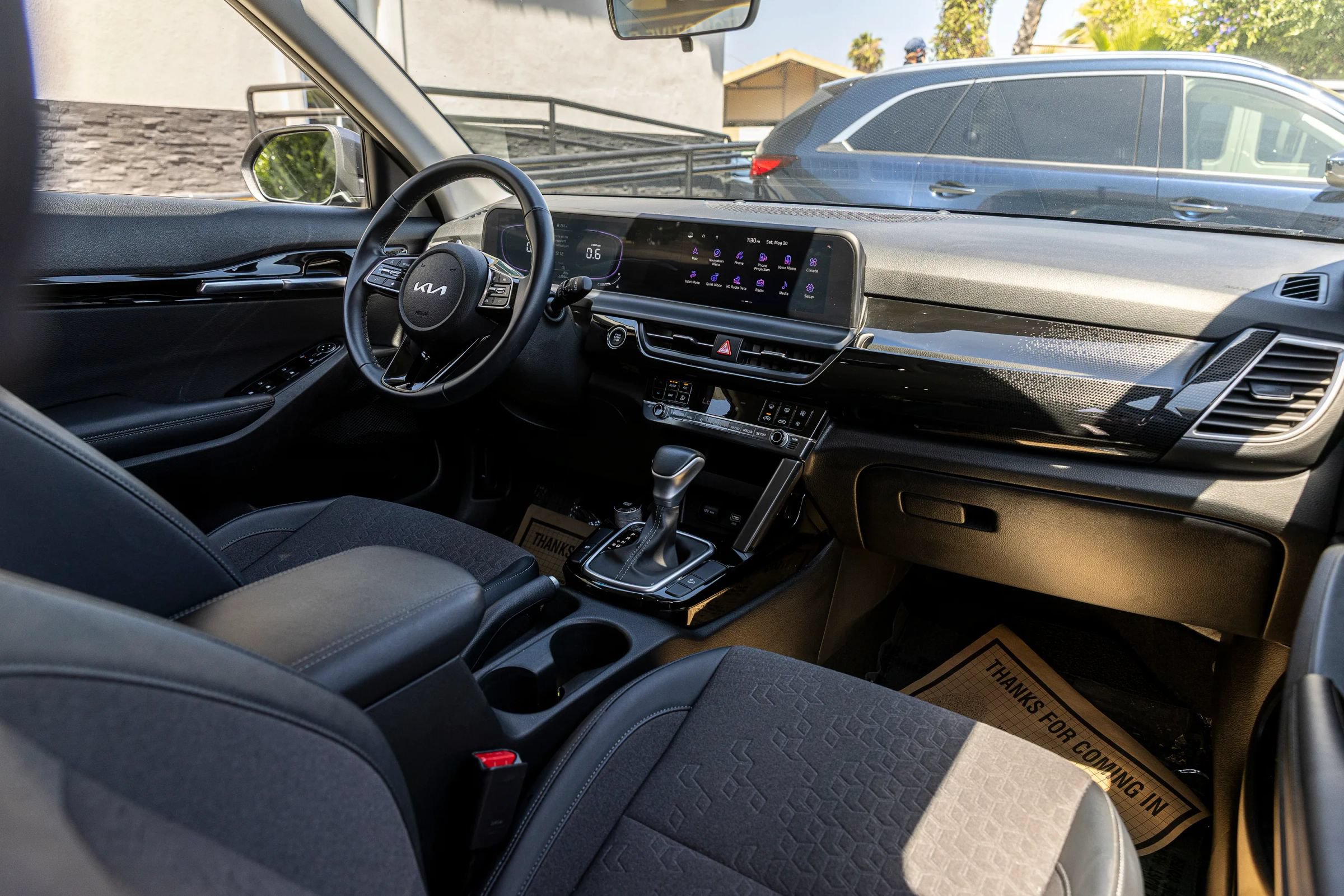 Used 2025 Kia Seltos S FWD image 35