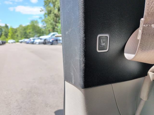 Used 2018 Chrysler Pacifica Touring-L Plus w/ Tire & Wheel Group FWD image 30