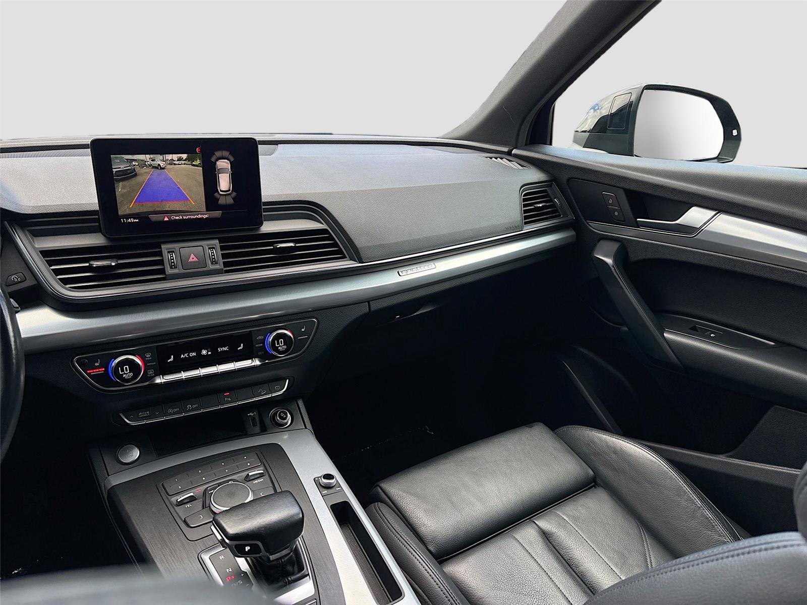 Used 2020 Audi Q5 2.0T Premium w/ Titanium Sport Package image 23