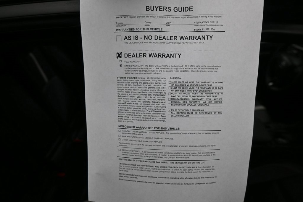 Used 2025 Toyota Camry SE image 13