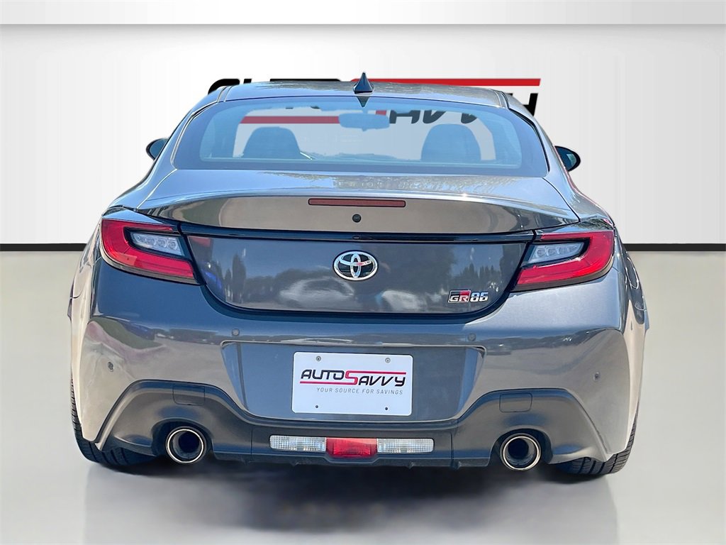 Used 2022 Toyota GR86 w/ ALL Weather Mat Package (TMS) image 6