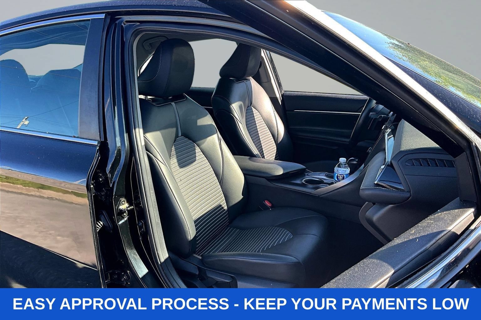 Used 2022 Toyota Camry SE FWD image 34