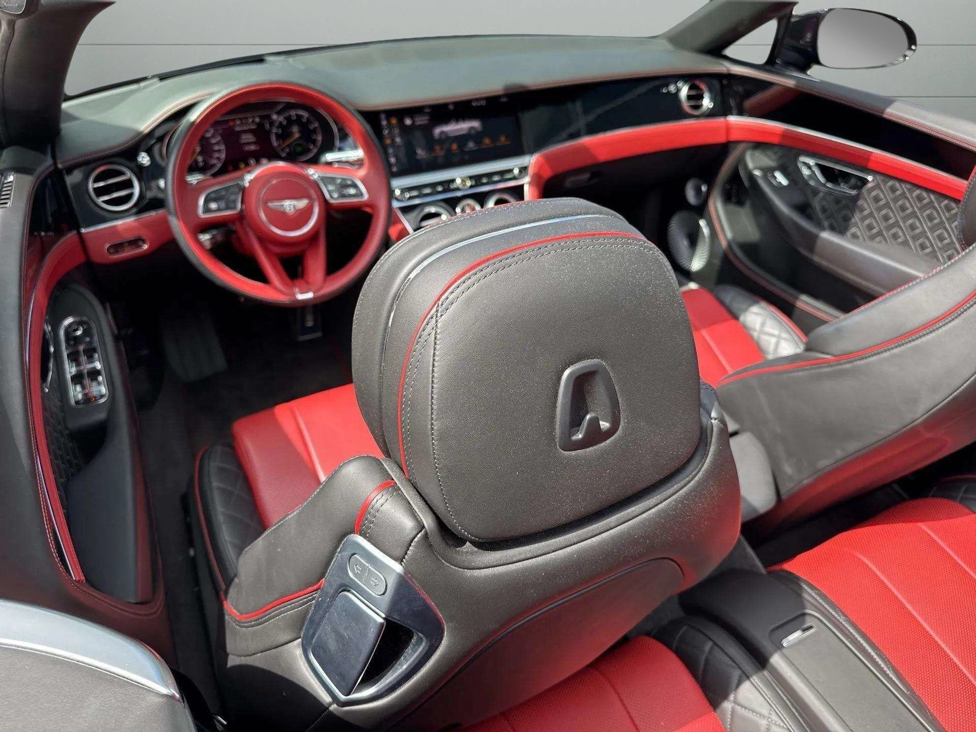 Certified 2022 Bentley Continental GT AWD/4WD image 28