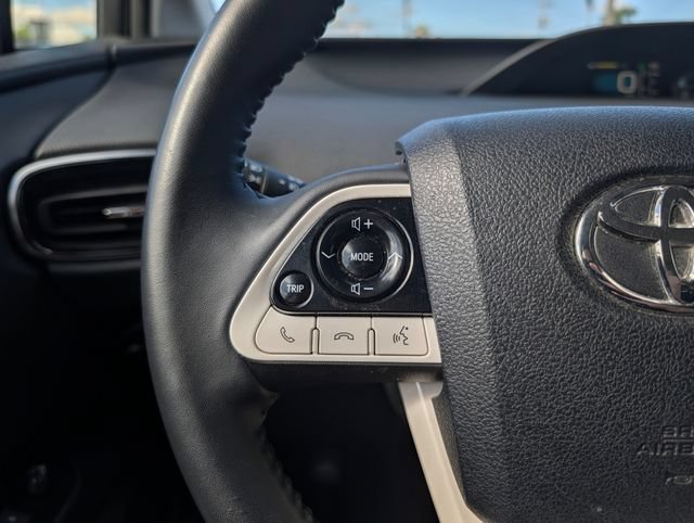 Used 2017 Toyota Prius Prime Advanced FWD image 20