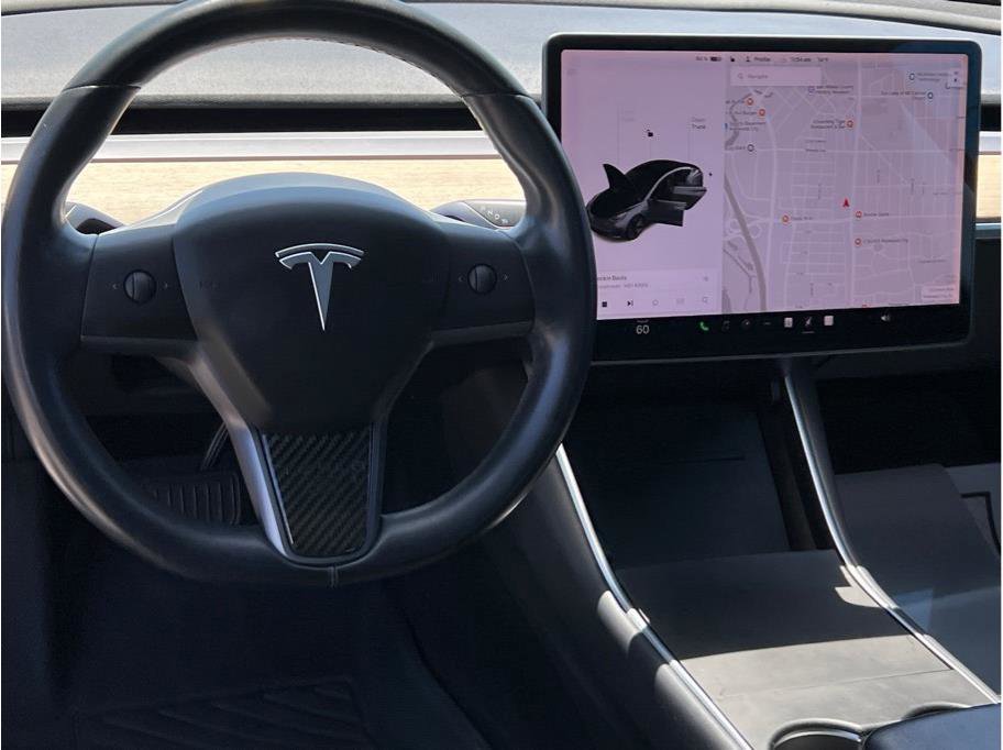 Used 2019 Tesla Model 3 RWD image 12