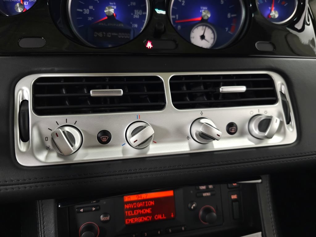 Used 2003 BMW Z8 RWD image 20