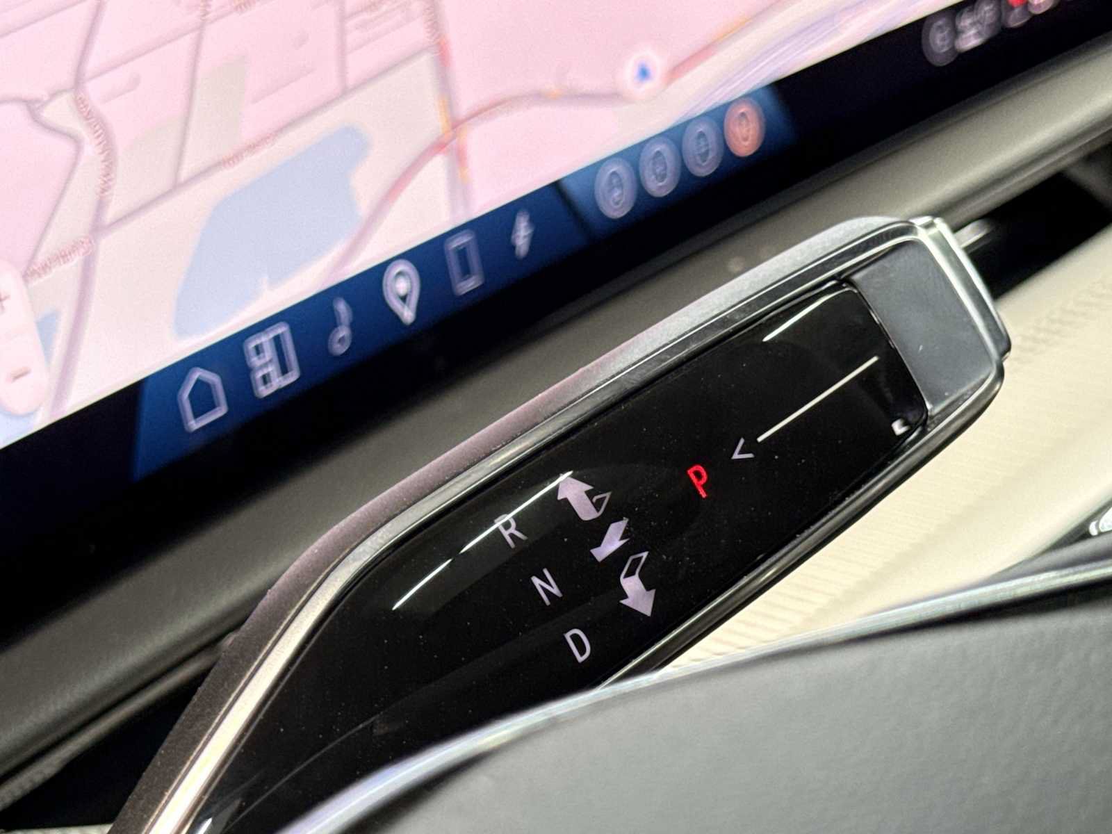 Used 2025 Cadillac Optiq Sport 1 AWD/4WD image 21