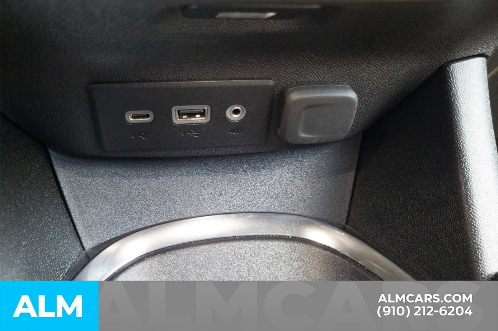 Used 2023 Chevrolet Malibu LT FWD image 11