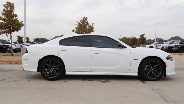 Used 2023 Dodge Charger R/T w/ Blacktop Package image 10