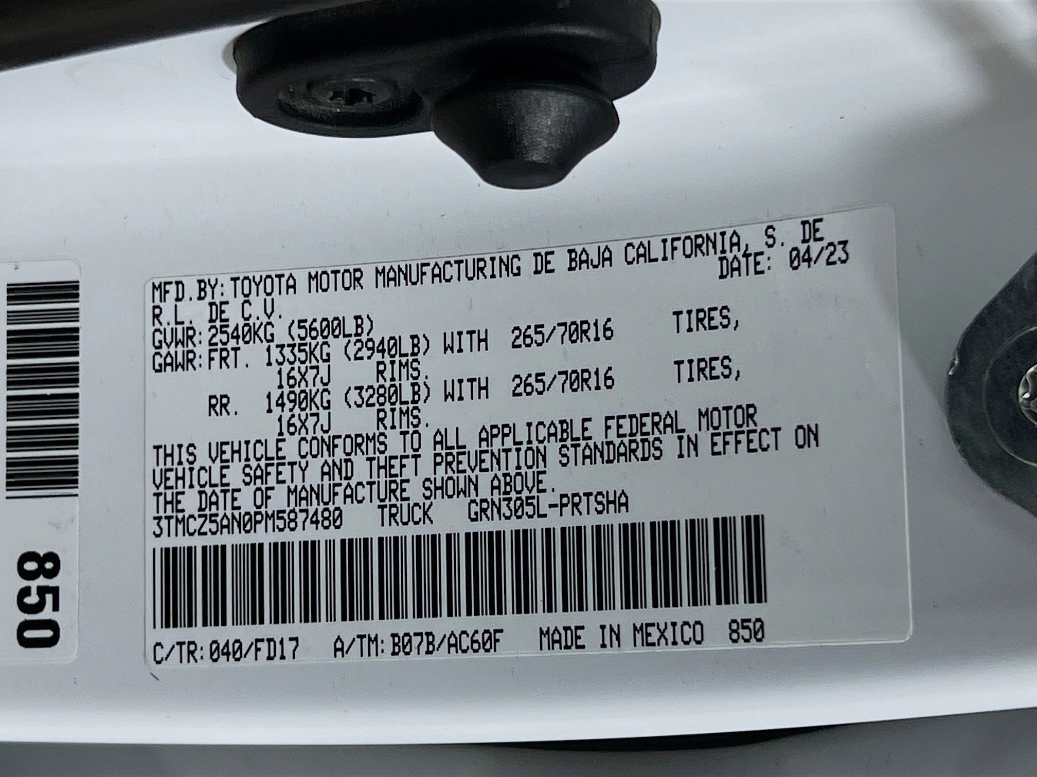 Used 2023 Toyota Tacoma TRD Off-Road image 32