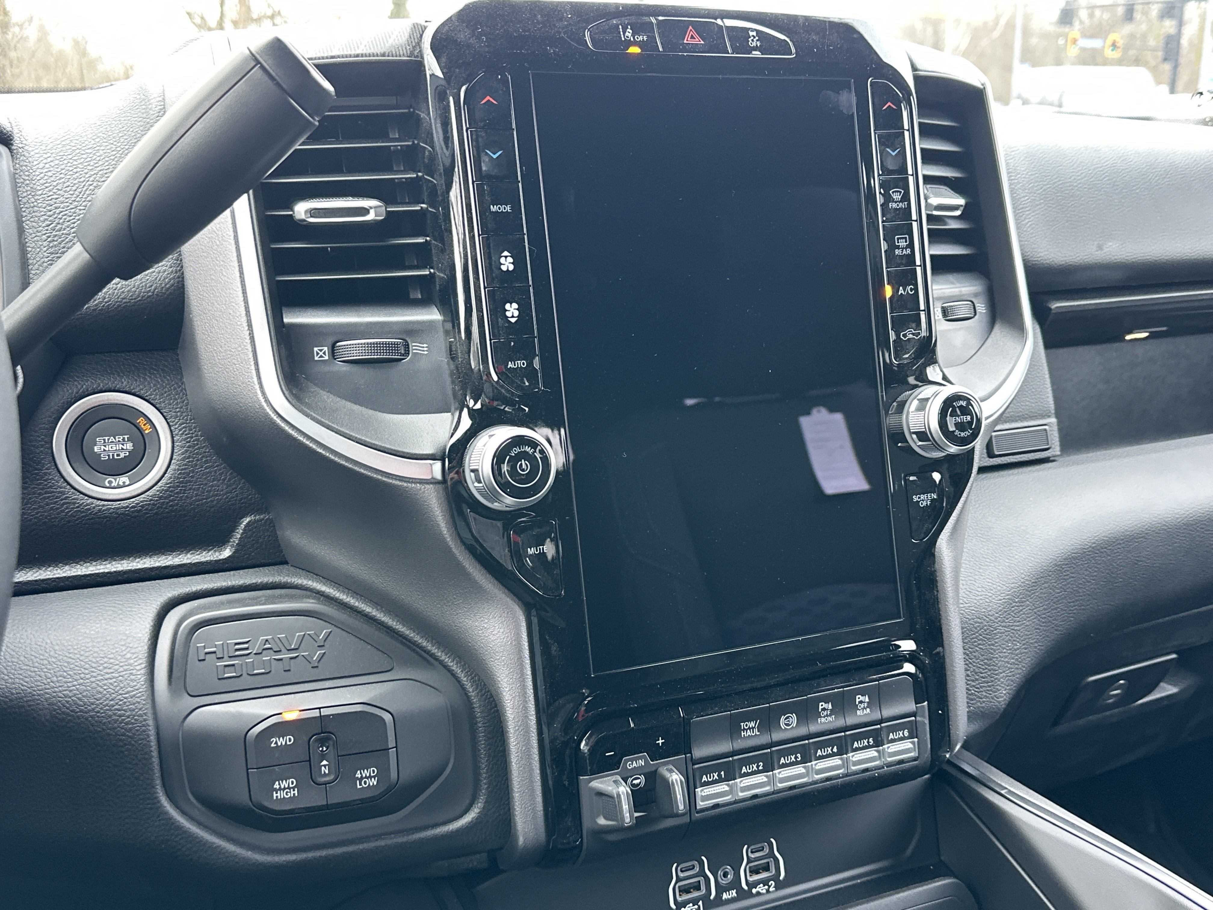 New 2026 RAM 2500 Big Horn AWD/4WD image 6