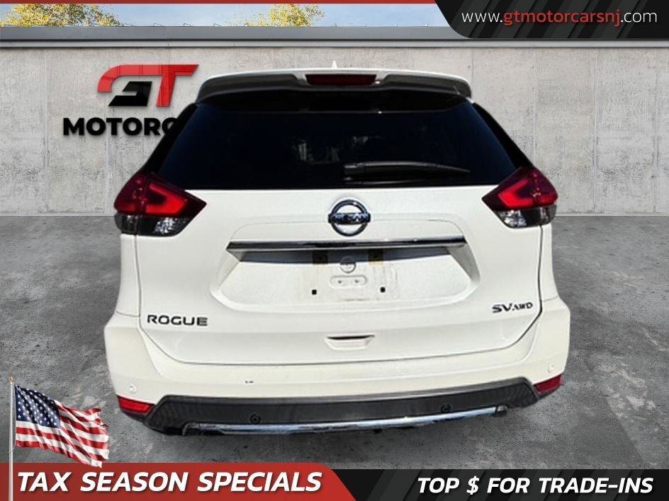 Used 2020 Nissan Rogue SV image 4